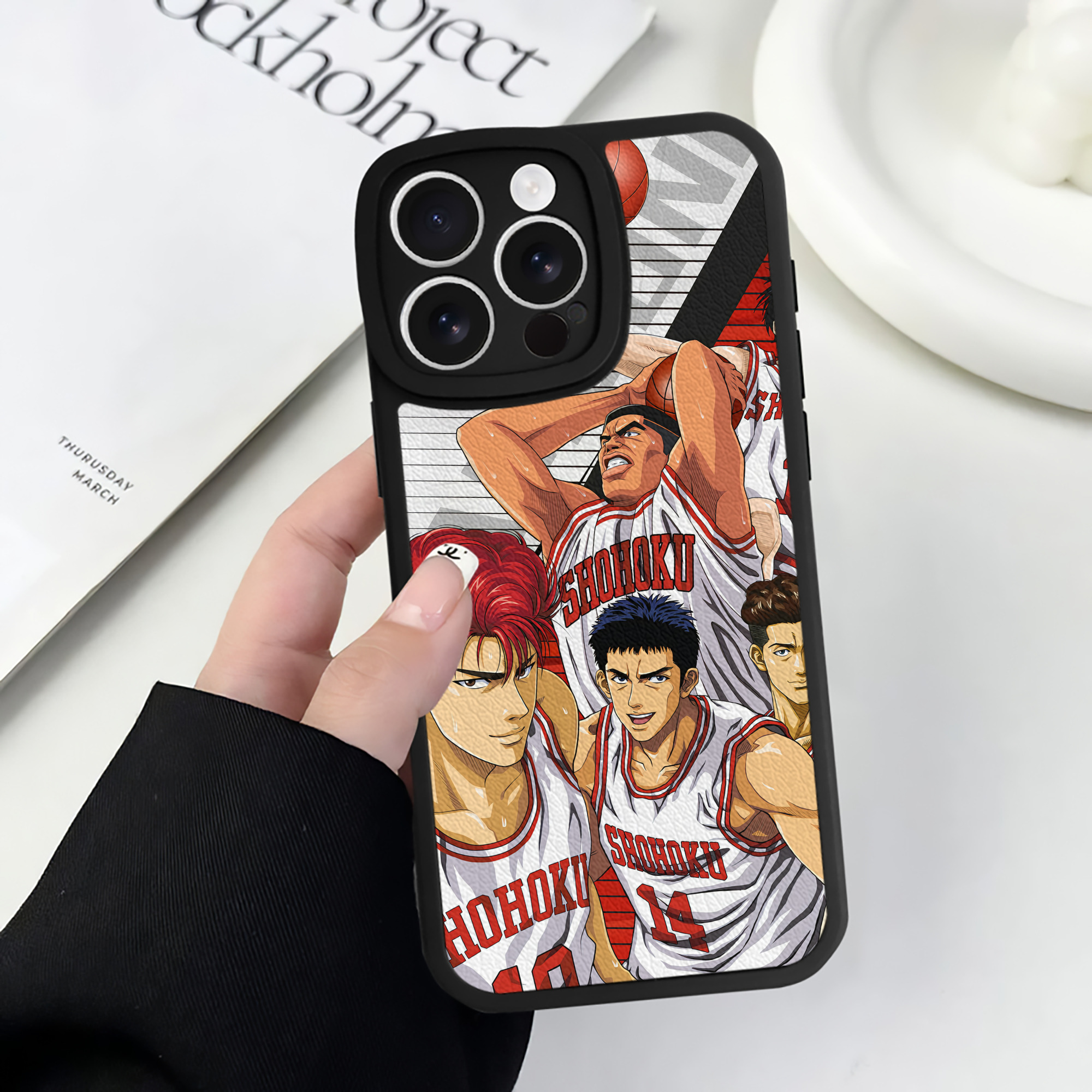 （画像用） SLAM DUNK／スラムダンク 【iPhone 16シリーズ対応】シリコンスマホケース（レザー調） 材質：シリコン